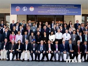 Scholars call for maritime security in East Sea  - ảnh 1